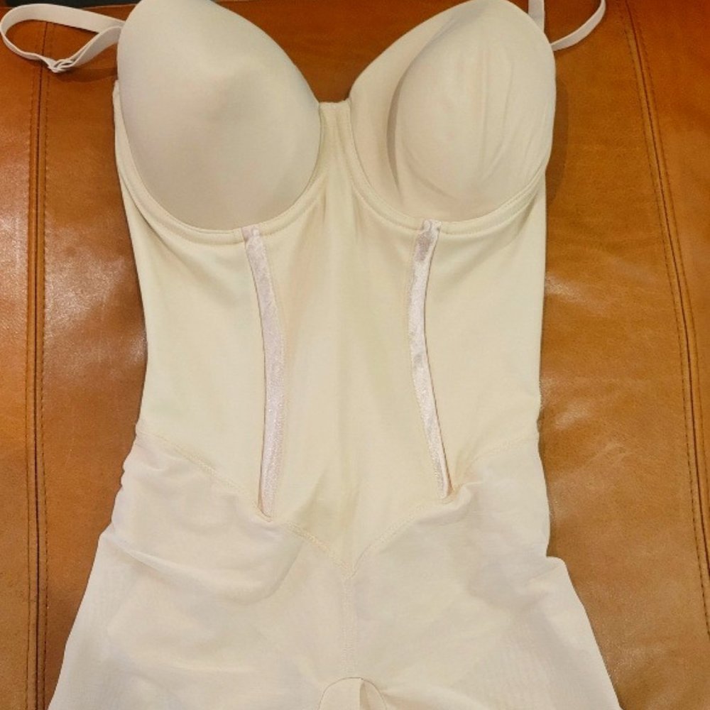 FLEXEES- Bustier Body Shaper Brief Bodysuit & Thigh Slimmer, size 38C